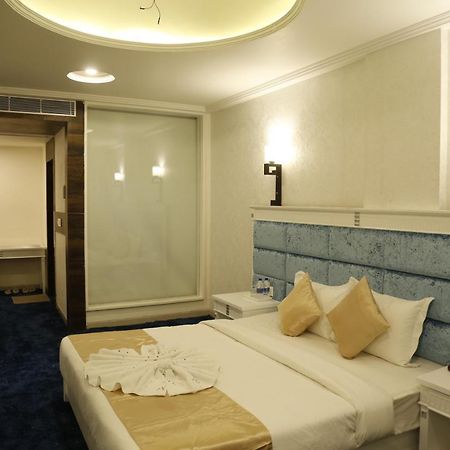 Silver Estate Resort Tikamgarh Exterior photo